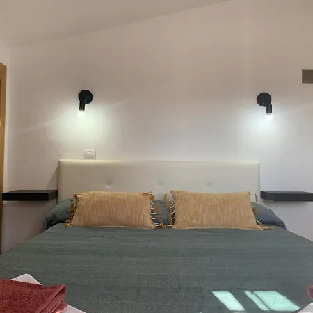 Hotel A Hora De Madrid Herradon de Pinares