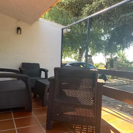 Casa Rural A Una Hora De Madrid Holiday home Herradon de Pinares